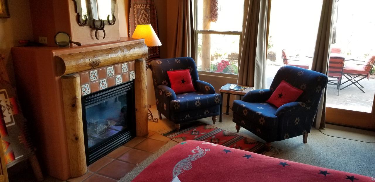Adobe Hacienda Bed & Breakfast Седона Екстер'єр фото