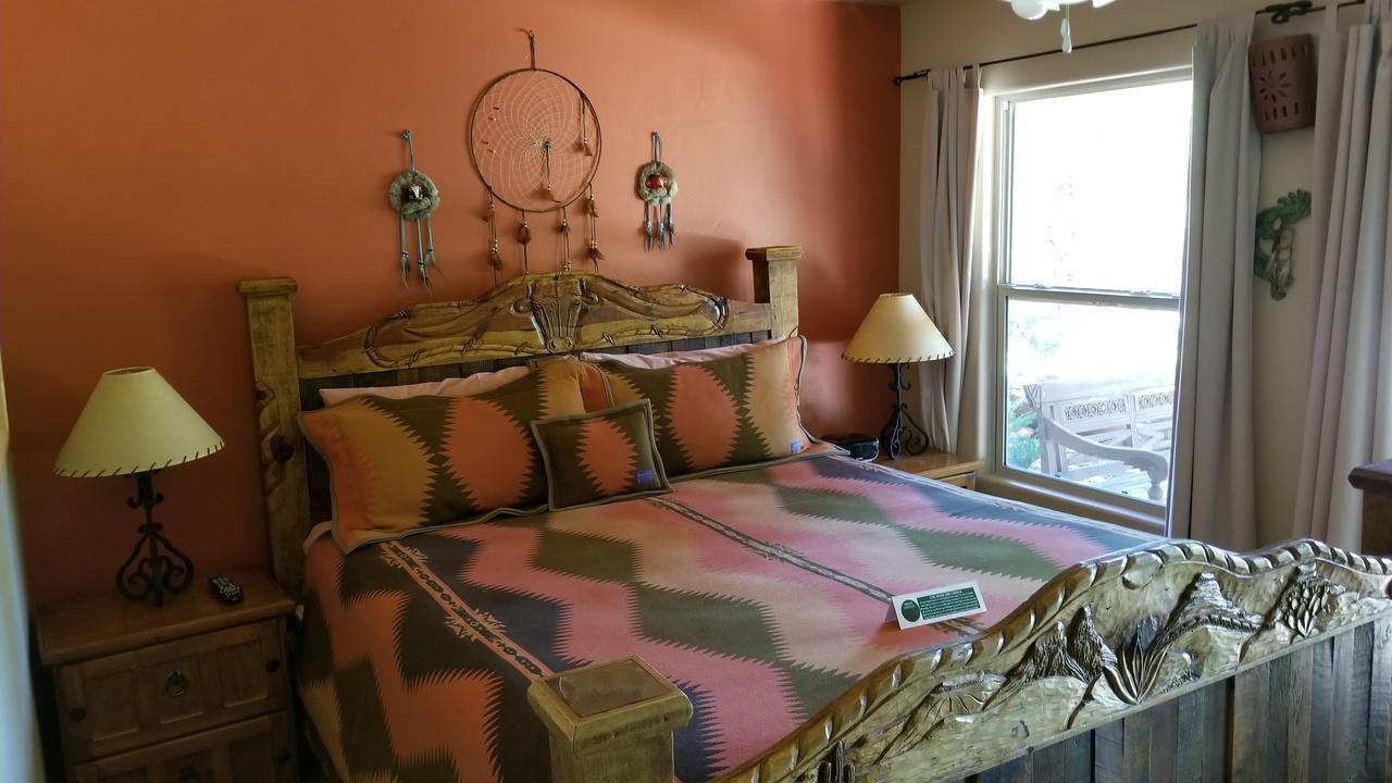 Adobe Hacienda Bed & Breakfast Седона Екстер'єр фото