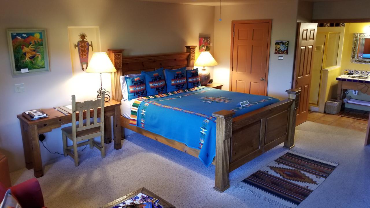 Adobe Hacienda Bed & Breakfast Седона Екстер'єр фото