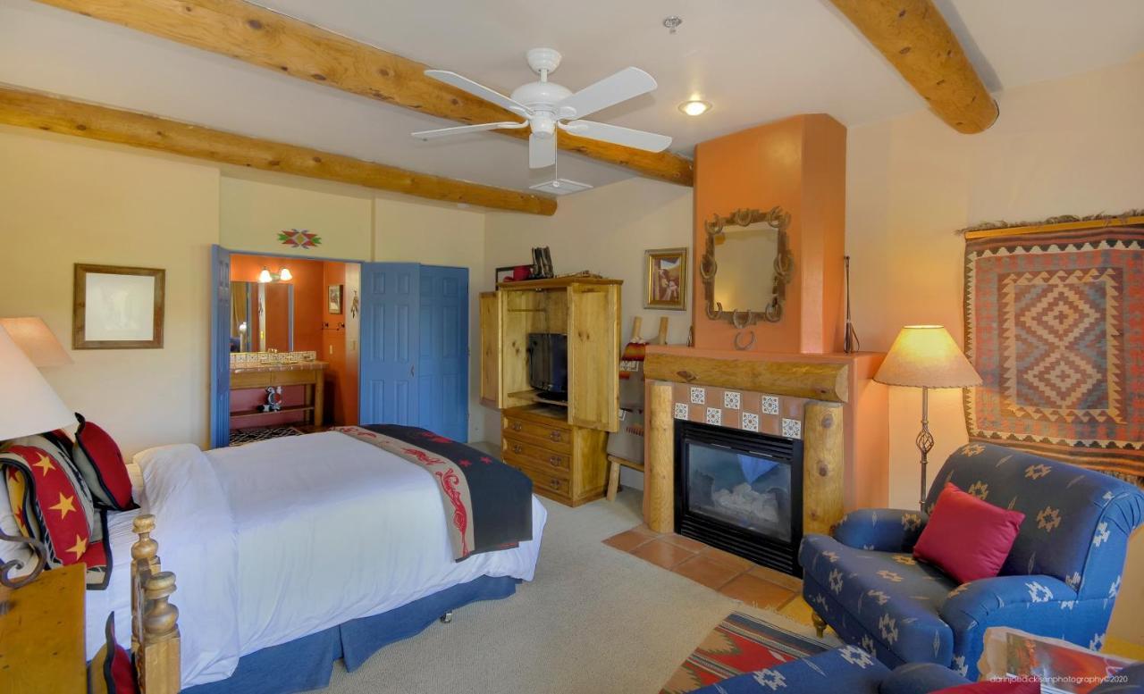 Adobe Hacienda Bed & Breakfast Седона Екстер'єр фото